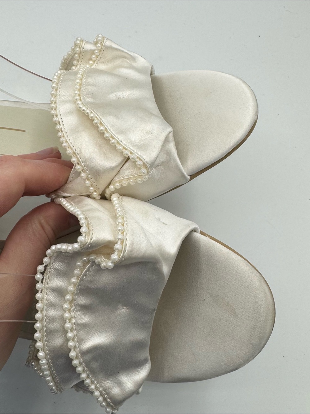 Dolce Vita white Vanilla Faux Pearls Satin Lunete Heeled Sandals size 9 bridal - Picture 2 of 6